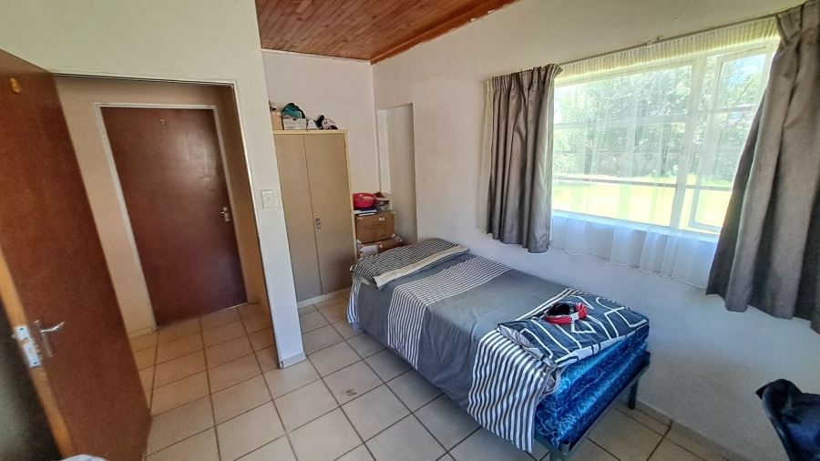 8 Bedroom Property for Sale in Brandwag Free State